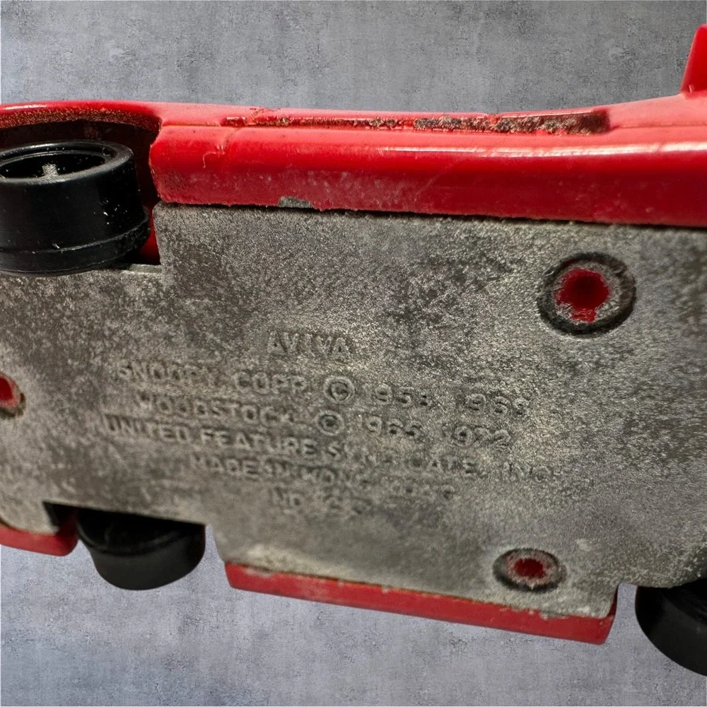 Aviva Snoopy‎ Race Car Red Vintage Diecast Peanuts No 61 Toy Hong Kong